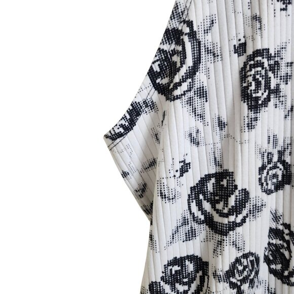 LuLaRoe Plus Size 3X Joy Open Long Longline Vest Cardigan Rose Print Black White - Picture 5 of 12